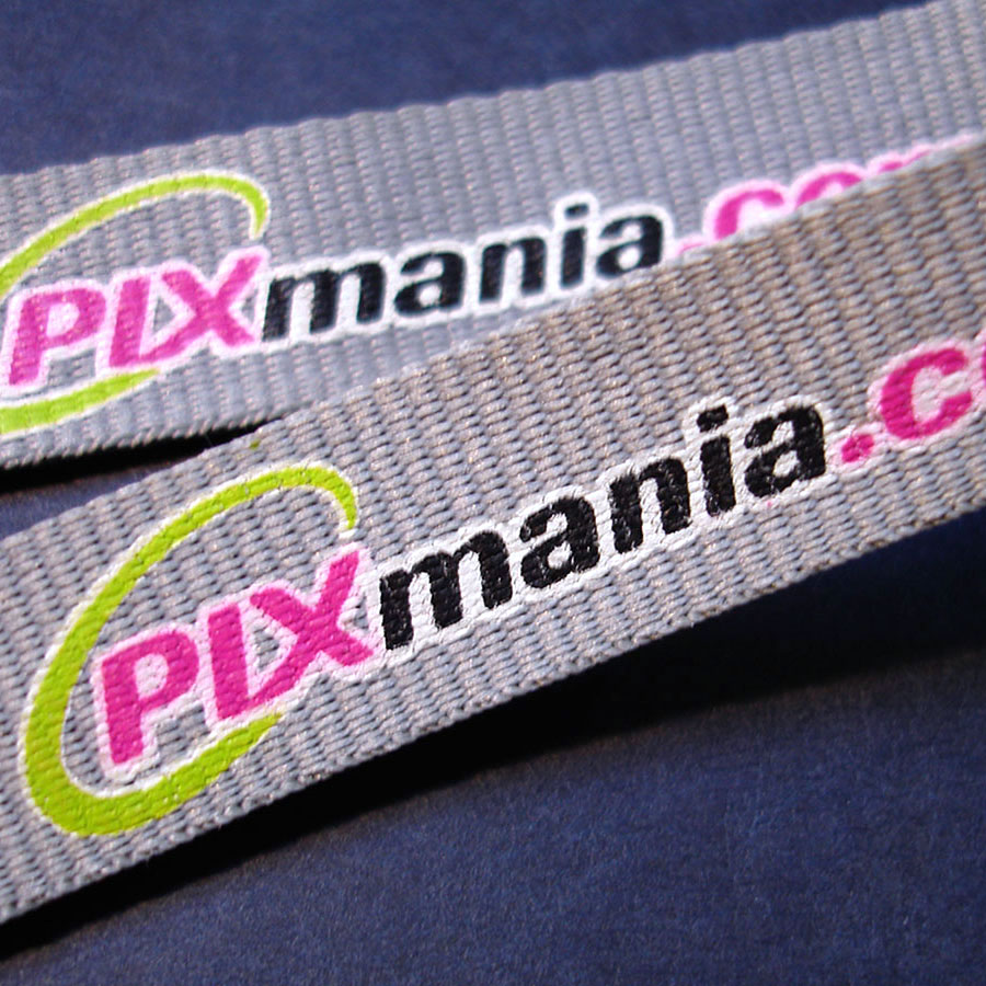 Lifting de l'ancien logo pour un site de e-commerce Pixmania